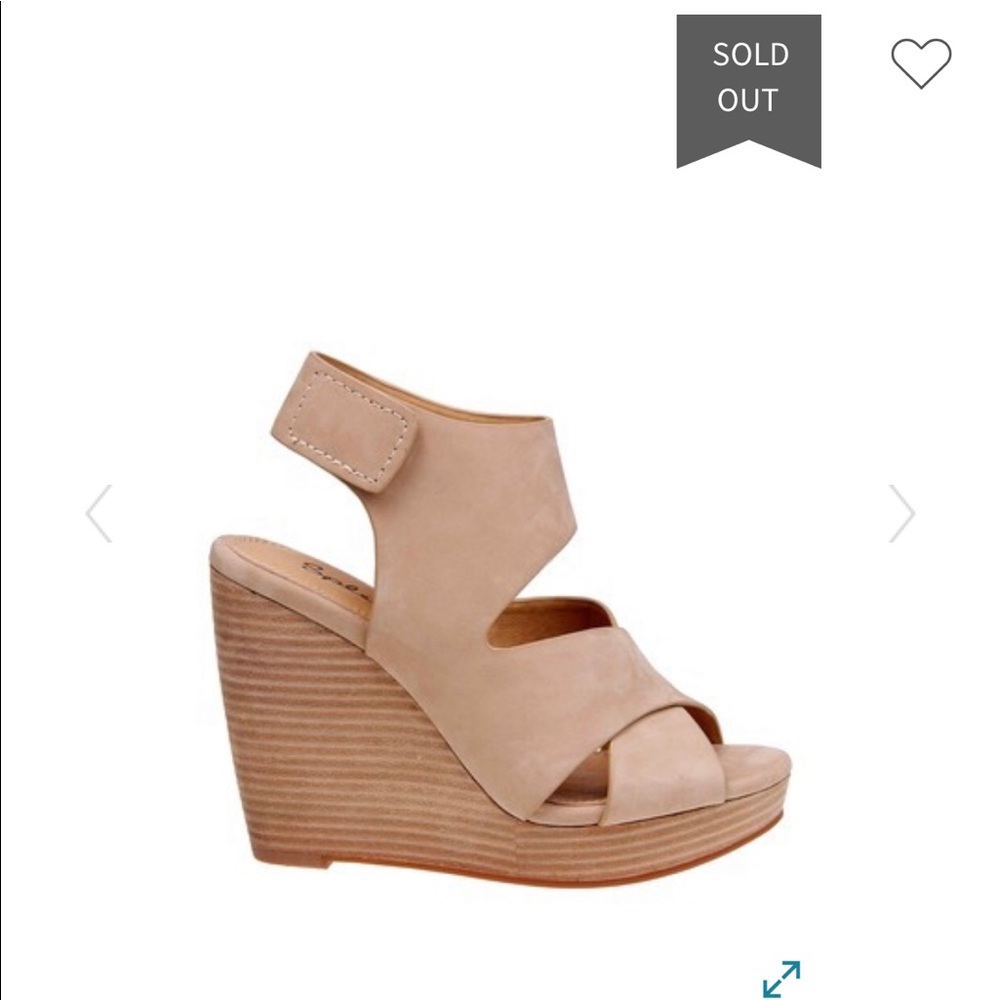 NWT Splendid Jess Wedge Pump